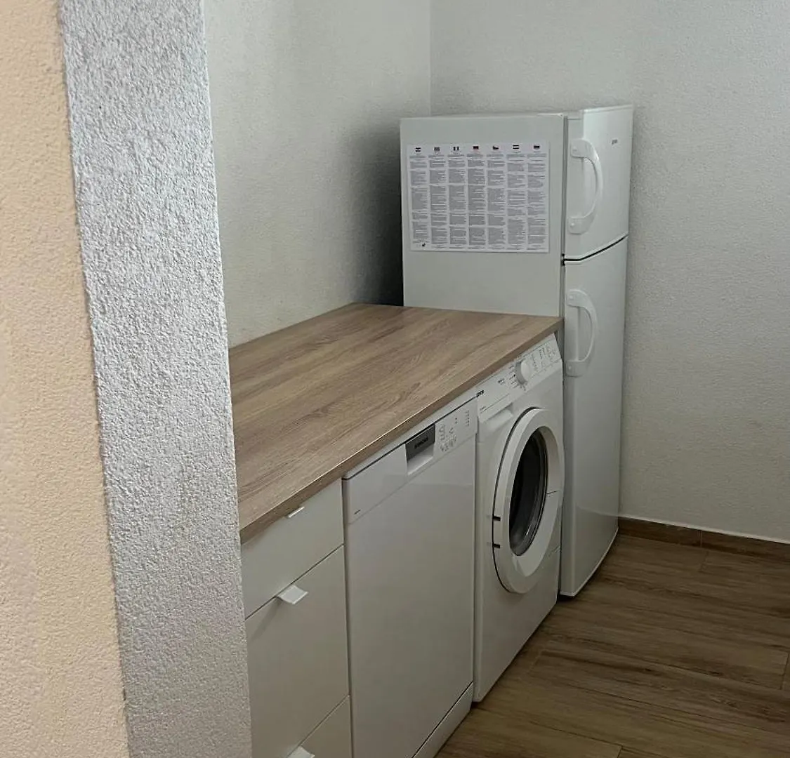 Ela I Gabi Apartment Omisalj