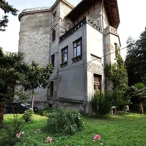 https://apartment-in-the-top-center-of-old-town.pula-hotels.org